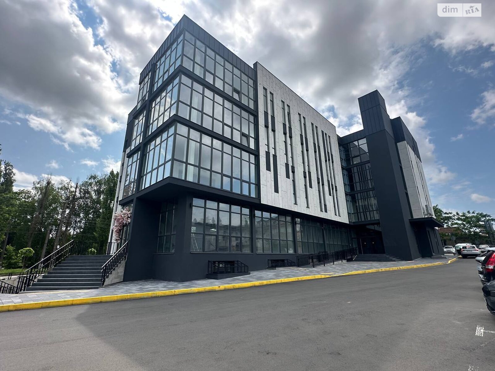 Спеціальне приміщення в Хмельницькому, здам в оренду по Тернопільська вулиця, район Південно-Західний, ціна: 7 320 грн за об’єкт фото 1 Спеціальне приміщення в Хмельницькому, здам в оренду по Тернопільська вулиця, район Південно-Західний, ціна: 7 320 грн за об’єкт фото 1