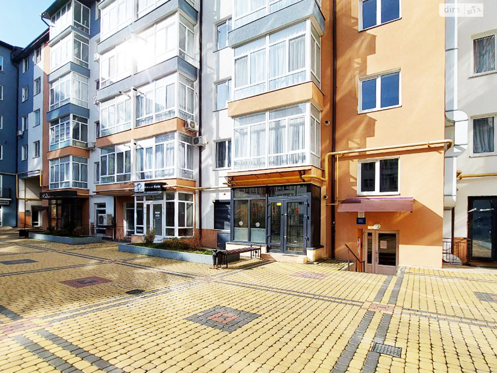 Специальное помещение в Ивано-Франковске, сдам в аренду по Андрея Мельника улица 10, район Центр, цена: 21 125 грн за объект фото 1 Специальное помещение в Ивано-Франковске, сдам в аренду по Андрея Мельника улица 10, район Центр, цена: 21 125 грн за объект фото 1