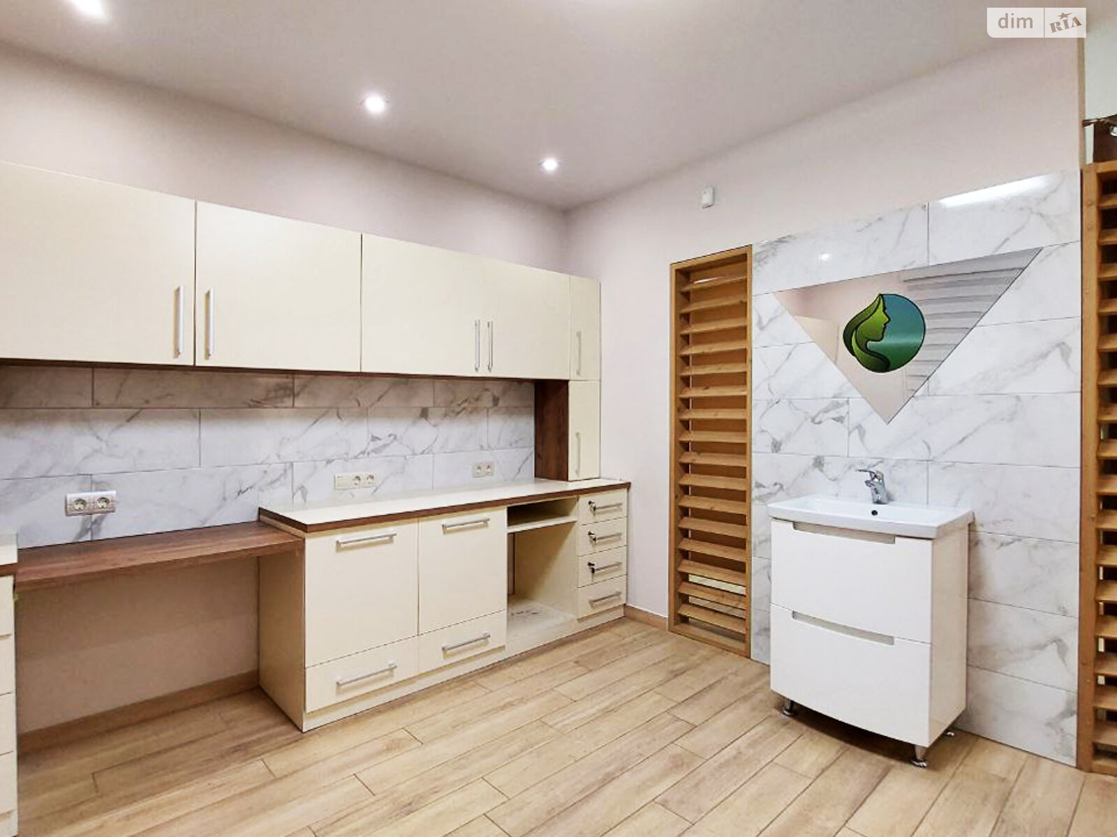 Специальное помещение в Ивано-Франковске, сдам в аренду по Андрея Мельника улица 10, район Центр, цена: 21 125 грн за объект фото 1 Специальное помещение в Ивано-Франковске, сдам в аренду по Андрея Мельника улица 10, район Центр, цена: 21 125 грн за объект фото 1