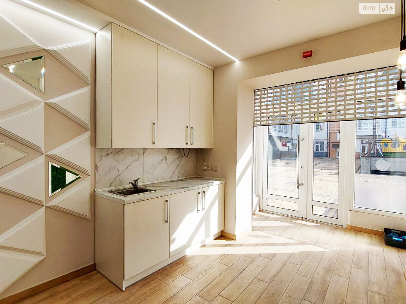 Специальное помещение в Ивано-Франковске, сдам в аренду по Андрея Мельника улица 10, район Центр, цена: 21 125 грн за объект фото 1 Специальное помещение в Ивано-Франковске, сдам в аренду по Андрея Мельника улица 10, район Центр, цена: 21 125 грн за объект фото 1