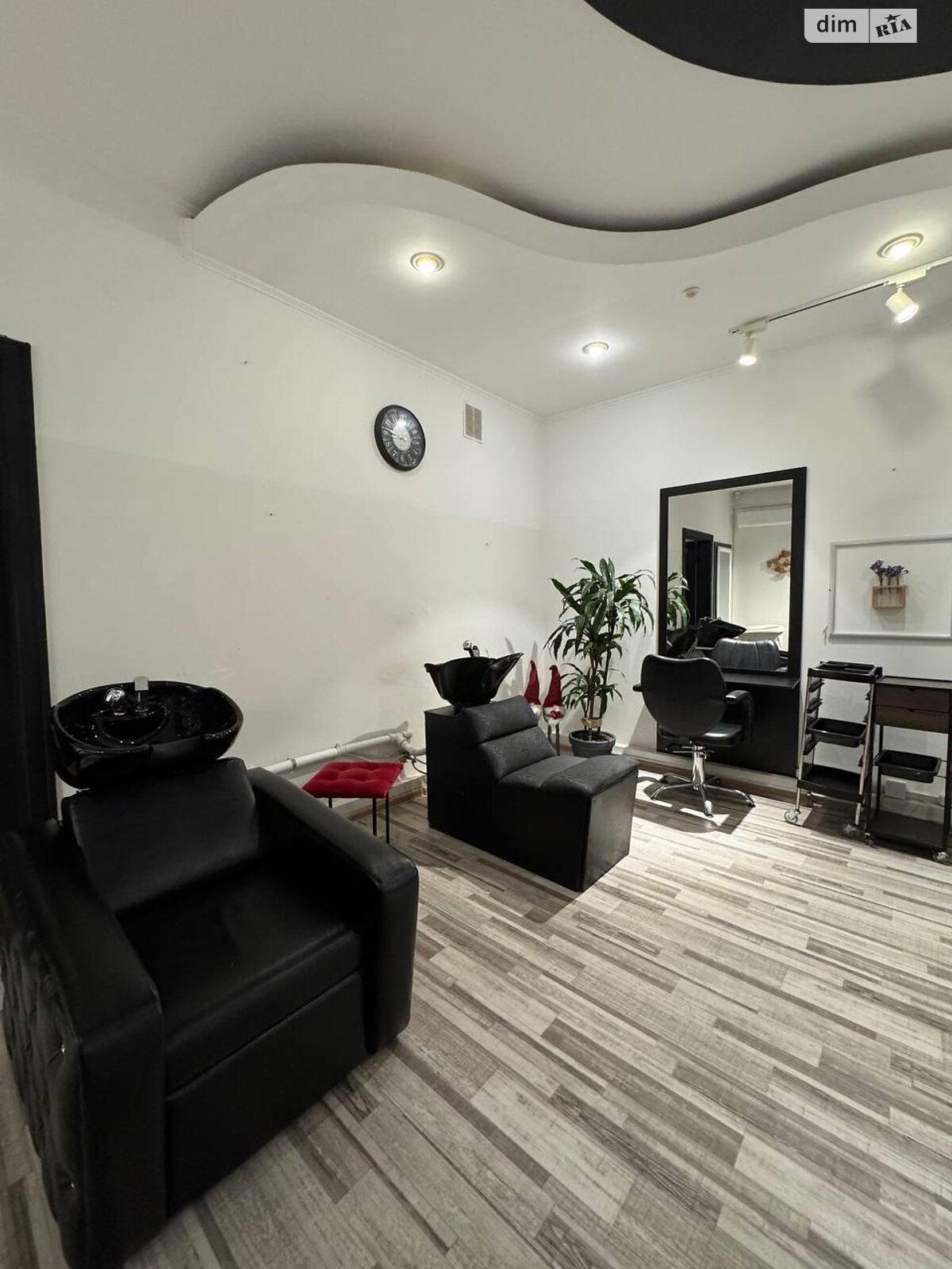 Спеціальне приміщення в Івано-Франківську, здам в оренду по В’ячеслава Чорновола (Пушкіна) вулиця 20А, район Центр, ціна: 42 070 грн за об’єкт фото 1