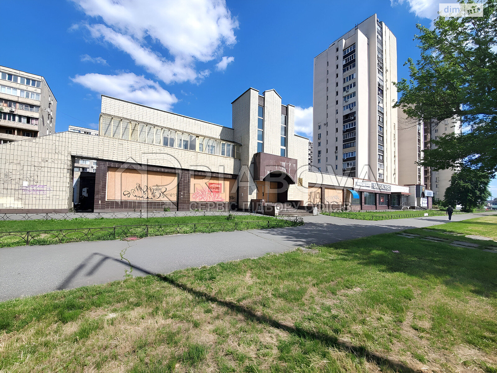 Специальное помещение в Киеве, сдам в аренду по Дніпровська набережна, район Дарницкий, цена: 441 000 грн за объект фото 1