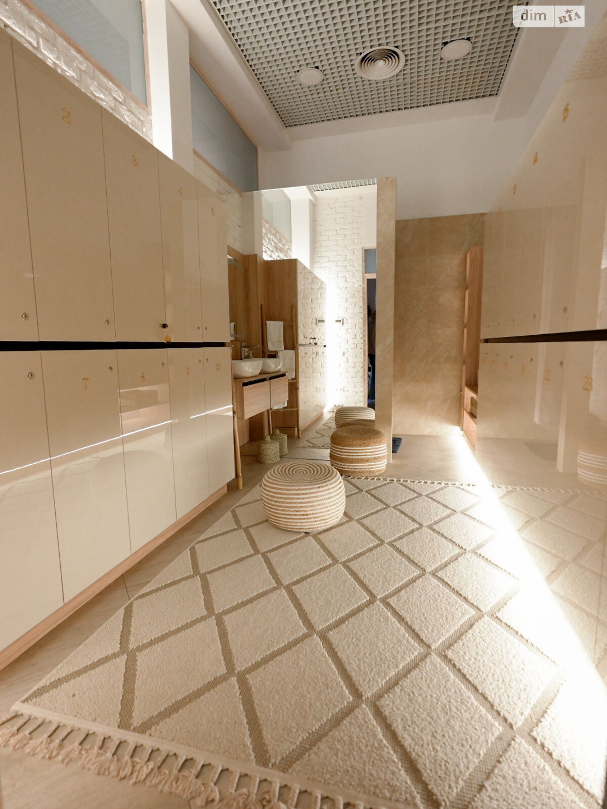 Спеціальне приміщення в Києві, здам в оренду по Коновальця Євгена вулиця 44А, район Саперне Поле, ціна: 22 000 грн за об’єкт фото 1 Спеціальне приміщення в Києві, здам в оренду по Коновальця Євгена вулиця 44А, район Саперне Поле, ціна: 22 000 грн за об’єкт фото 1