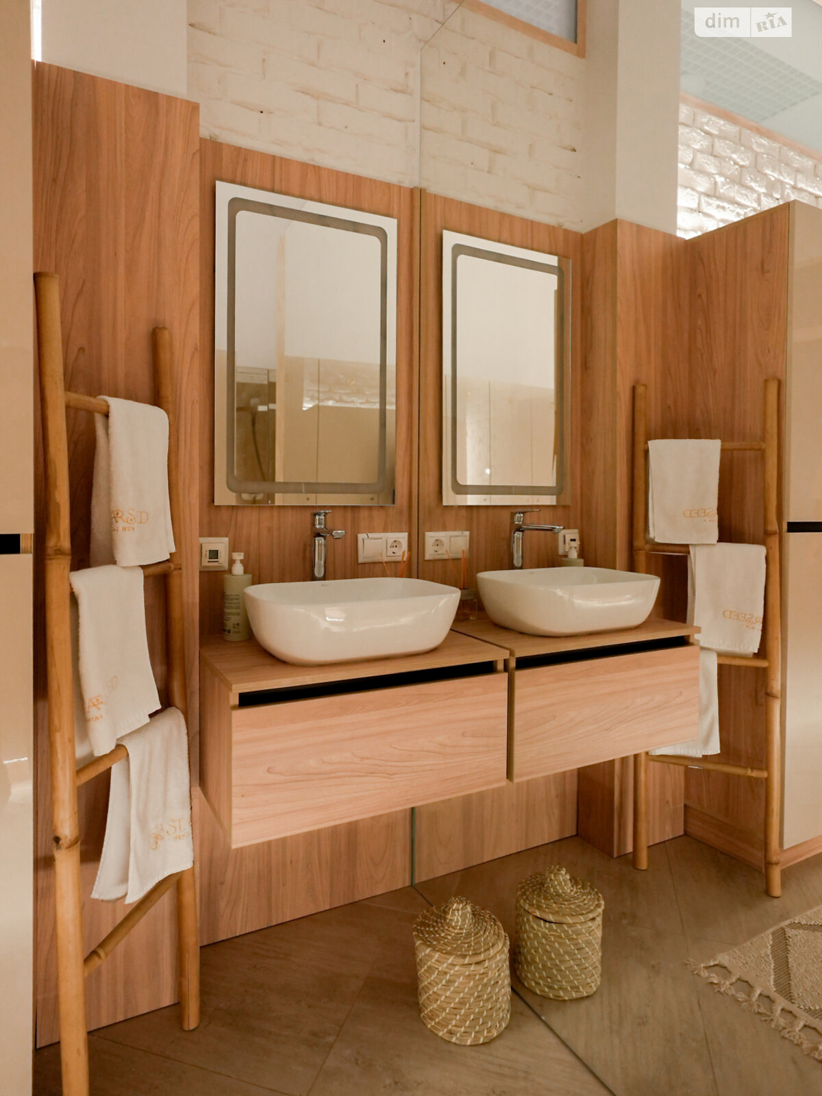 Спеціальне приміщення в Києві, здам в оренду по Коновальця Євгена вулиця 44А, район Саперне Поле, ціна: 22 000 грн за об’єкт фото 1 Спеціальне приміщення в Києві, здам в оренду по Коновальця Євгена вулиця 44А, район Саперне Поле, ціна: 22 000 грн за об’єкт фото 1