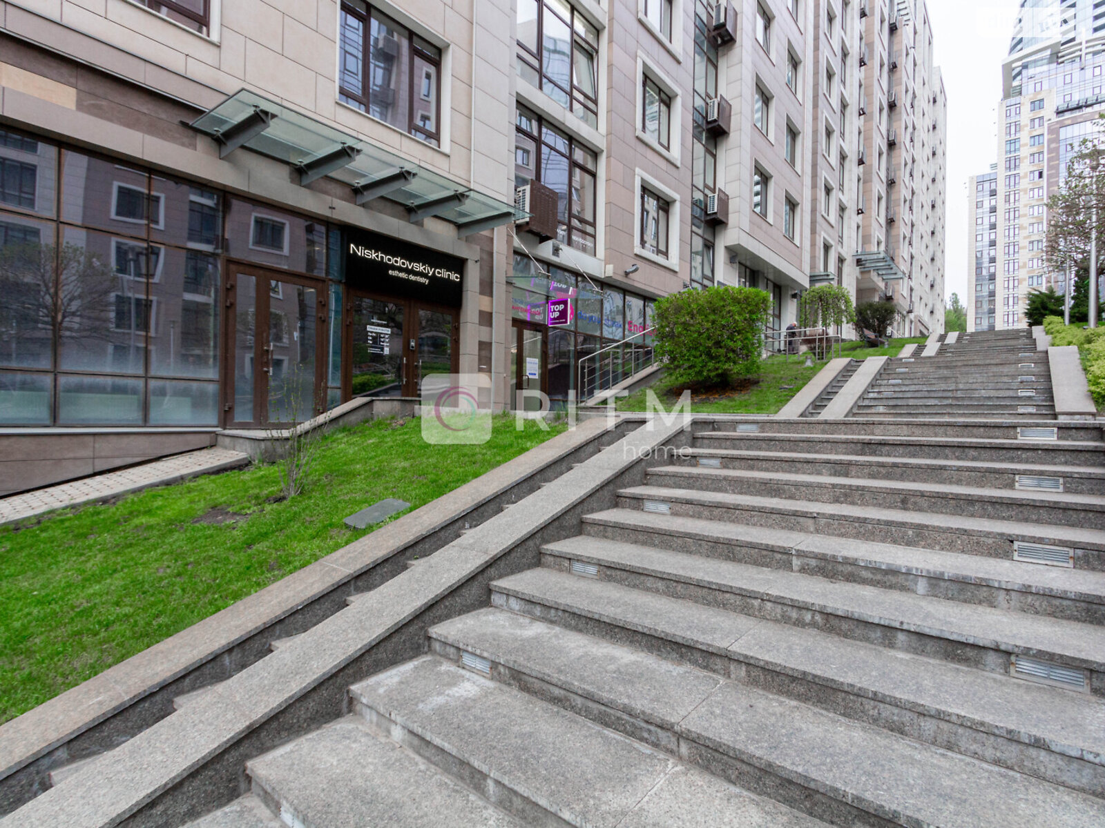 Специальное помещение в Киеве, сдам в аренду по Саперное Поле улица 3, район Печерский, цена: 417 000 грн за объект фото 1 Специальное помещение в Киеве, сдам в аренду по Саперное Поле улица 3, район Печерский, цена: 417 000 грн за объект фото 1
