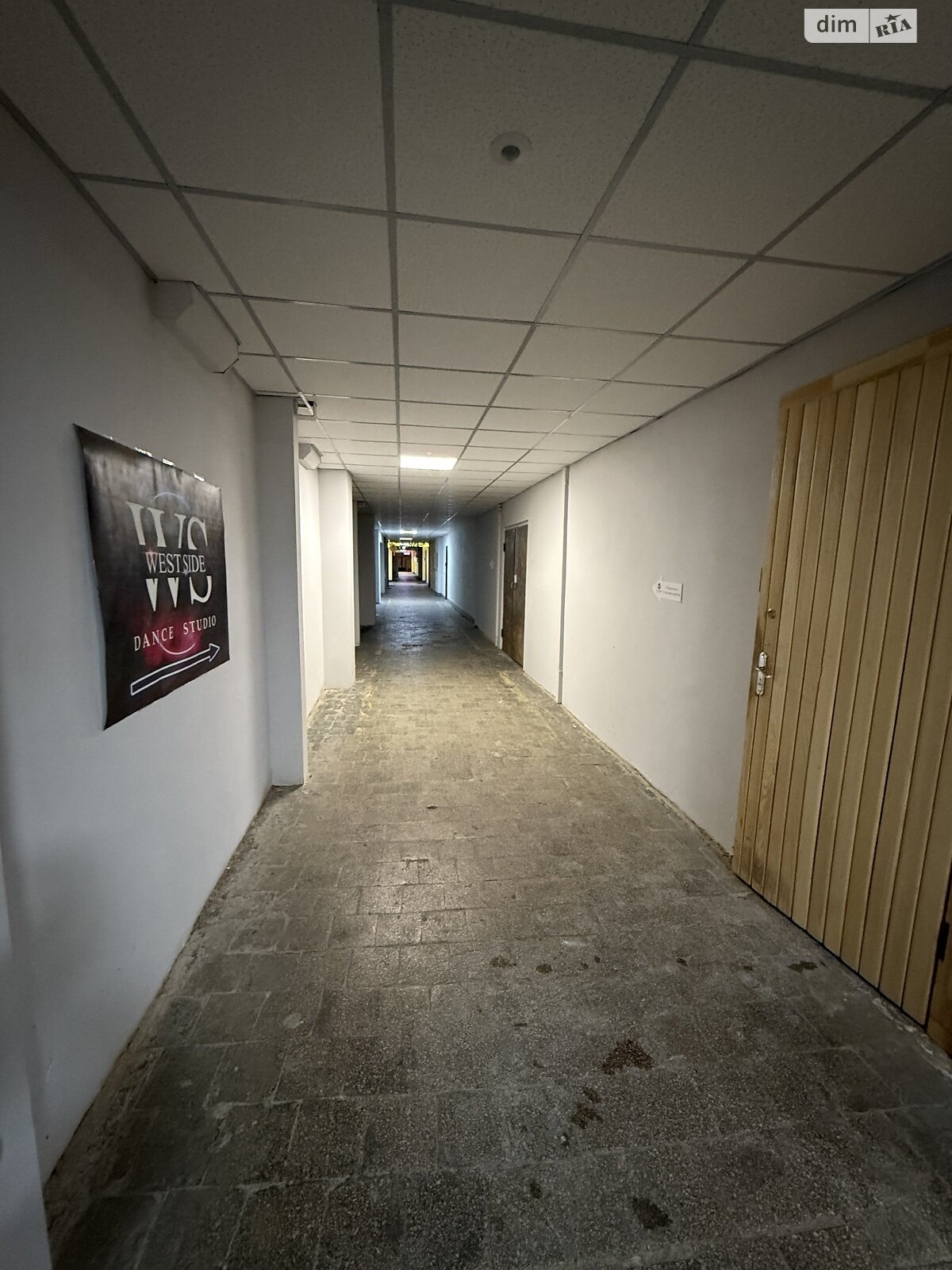 Специальное помещение в Львове, сдам в аренду по Садовая улица 2А, район Южный, цена: 5 000 грн за объект фото 1 Специальное помещение в Львове, сдам в аренду по Садовая улица 2А, район Южный, цена: 5 000 грн за объект фото 1