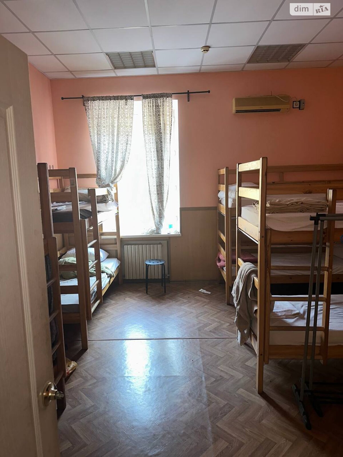 Специальное помещение в Одессе, сдам в аренду по Дерибасовская улица 20, район Приморский, цена: 84 100 грн за объект фото 1 Специальное помещение в Одессе, сдам в аренду по Дерибасовская улица 20, район Приморский, цена: 84 100 грн за объект фото 1