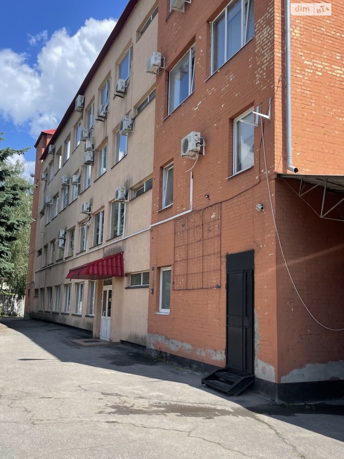 Специальное помещение в Полтаве, Европейская улица, цена аренды: 3 700 грн за объект фото 1 Специальное помещение в Полтаве, Европейская улица, цена аренды: 3 700 грн за объект фото 1