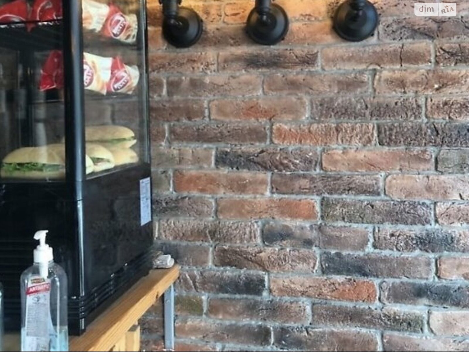 Специальное помещение в Тернополе, сдам в аренду по 15-го Апреля улица, район Бам, цена: 5 500 грн за объект фото 1 Специальное помещение в Тернополе, сдам в аренду по 15-го Апреля улица, район Бам, цена: 5 500 грн за объект фото 1