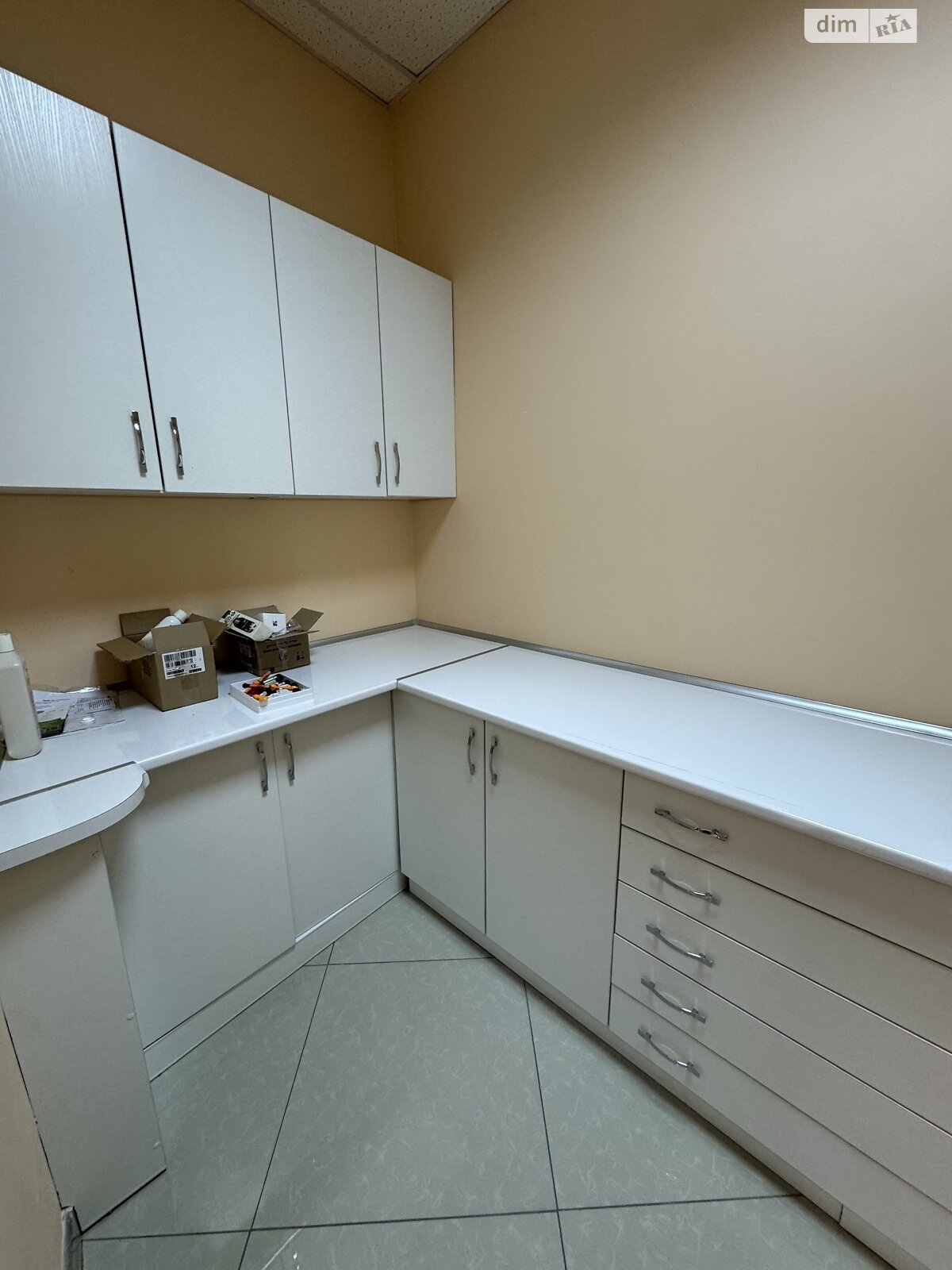 Специальное помещение в Тернополе, сдам в аренду по Евгения Коновальца улица 21, район Канада, цена: 33 720 грн за объект фото 1 Специальное помещение в Тернополе, сдам в аренду по Евгения Коновальца улица 21, район Канада, цена: 33 720 грн за объект фото 1