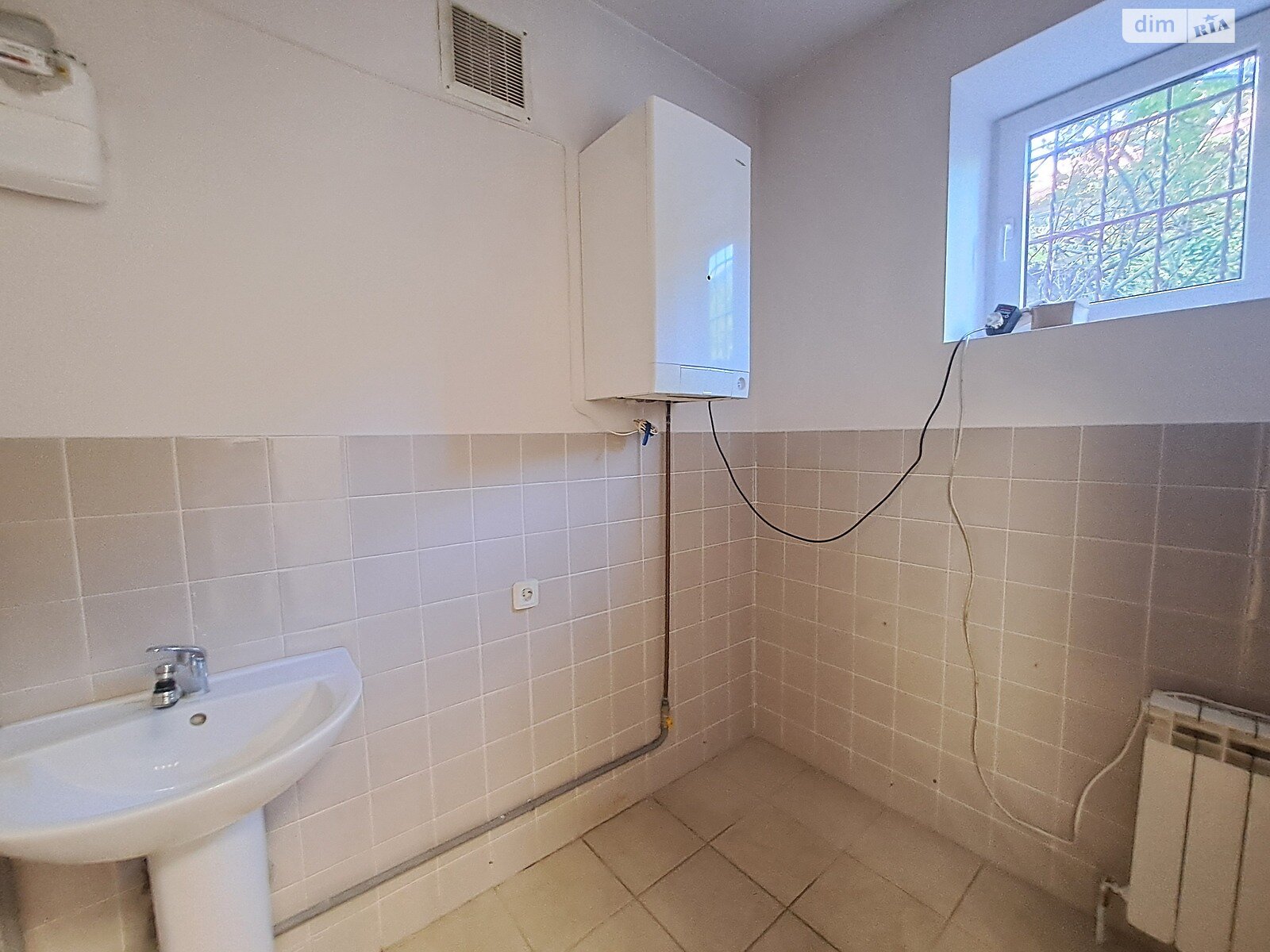 Специальное помещение в Тернополе, сдам в аренду по Билецкая улица, район Центр, цена: 18 000 грн за объект фото 1 Специальное помещение в Тернополе, сдам в аренду по Билецкая улица, район Центр, цена: 18 000 грн за объект фото 1