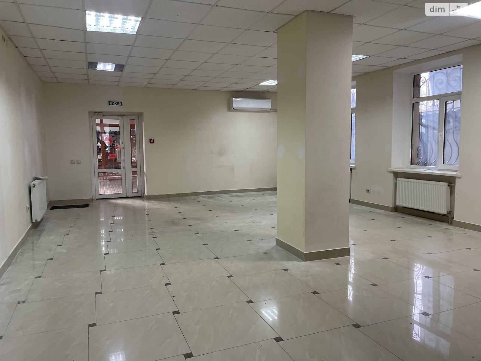Специальное помещение в Тернополе, сдам в аренду по Русская улица, район Центр, цена: 54 000 грн за объект фото 1 Специальное помещение в Тернополе, сдам в аренду по Русская улица, район Центр, цена: 54 000 грн за объект фото 1