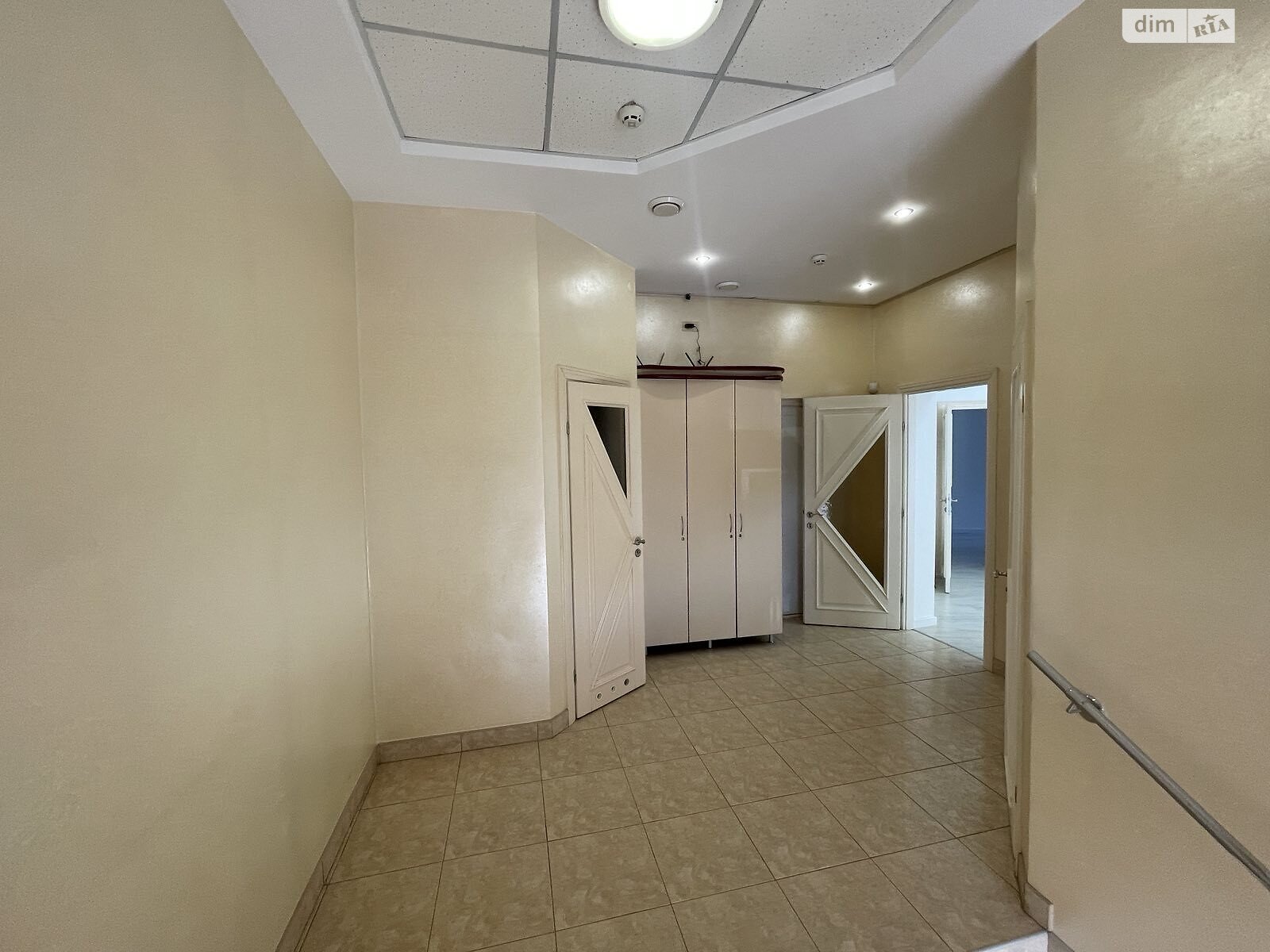 Специальное помещение в Тернополе, сдам в аренду по Шевченка Т. б-р, район Центр, цена: 40 043 грн за объект фото 1