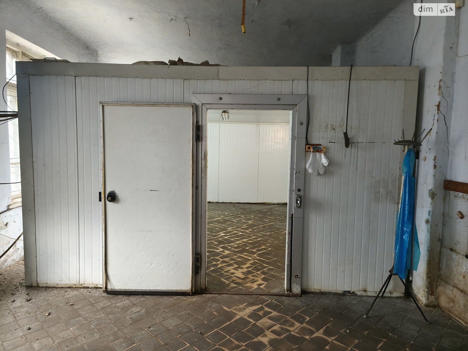 Спеціальне приміщення в Вінниці, здам в оренду по Академіка Янгеля вулиця 4, район Замостянський, ціна: 30 000 грн за об’єкт фото 1 Спеціальне приміщення в Вінниці, здам в оренду по Академіка Янгеля вулиця 4, район Замостянський, ціна: 30 000 грн за об’єкт фото 1