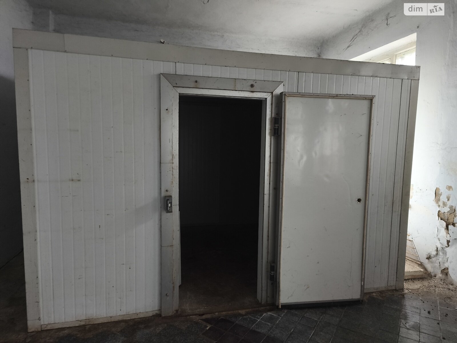 Спеціальне приміщення в Вінниці, здам в оренду по Академіка Янгеля вулиця 4, район Замостянський, ціна: 30 000 грн за об’єкт фото 1 Спеціальне приміщення в Вінниці, здам в оренду по Академіка Янгеля вулиця 4, район Замостянський, ціна: 30 000 грн за об’єкт фото 1