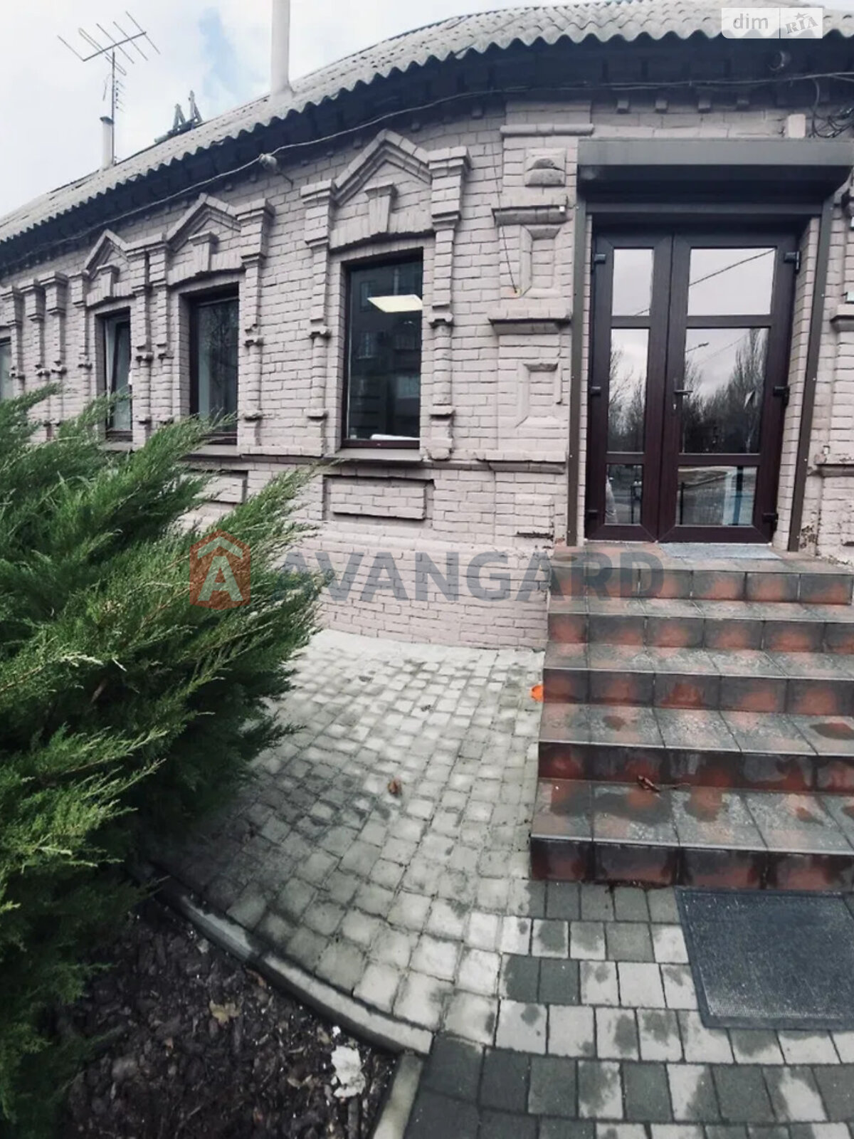 Специальное помещение в Запорожье, сдам в аренду по Перша Ливарна Червоногвардійська вул., район Александровский (Жовтневый), цена: 12 000 грн за объект фото 1