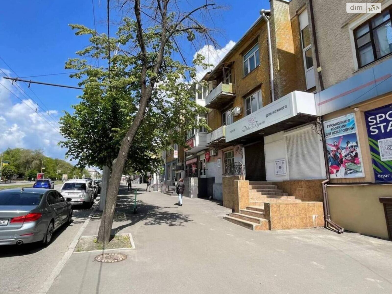 Специальное помещение в Запорожье, сдам в аренду по Соборный пр. 98, район Александровский (Жовтневый), цена: 15 000 грн за объект фото 1 Специальное помещение в Запорожье, сдам в аренду по Соборный пр. 98, район Александровский (Жовтневый), цена: 15 000 грн за объект фото 1