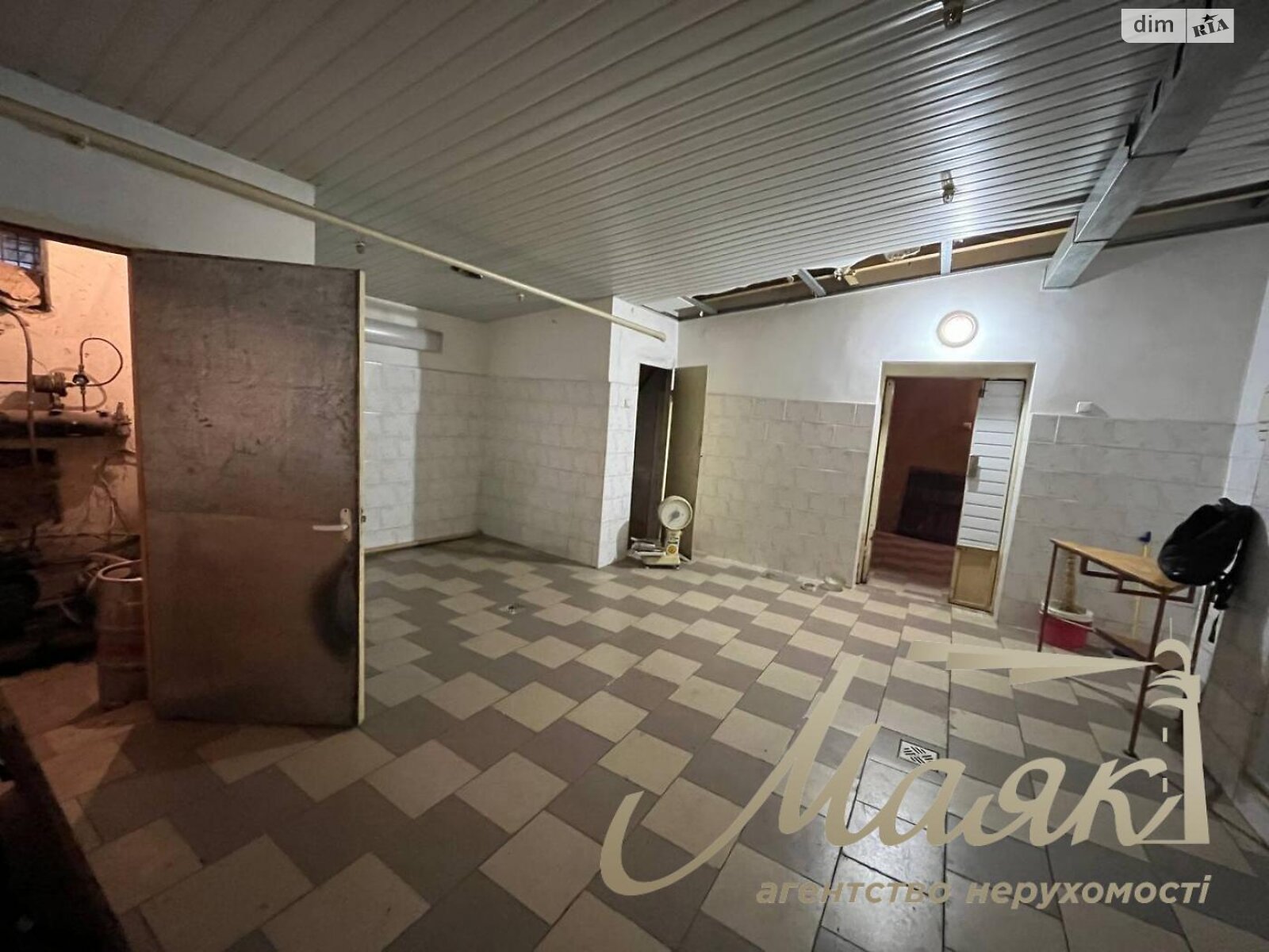 Специальное помещение в Запорожье, сдам в аренду по Норильская улица, район Вознесеновский (Орджоникидзевский), цена: 10 000 грн за объект фото 1 Специальное помещение в Запорожье, сдам в аренду по Норильская улица, район Вознесеновский (Орджоникидзевский), цена: 10 000 грн за объект фото 1