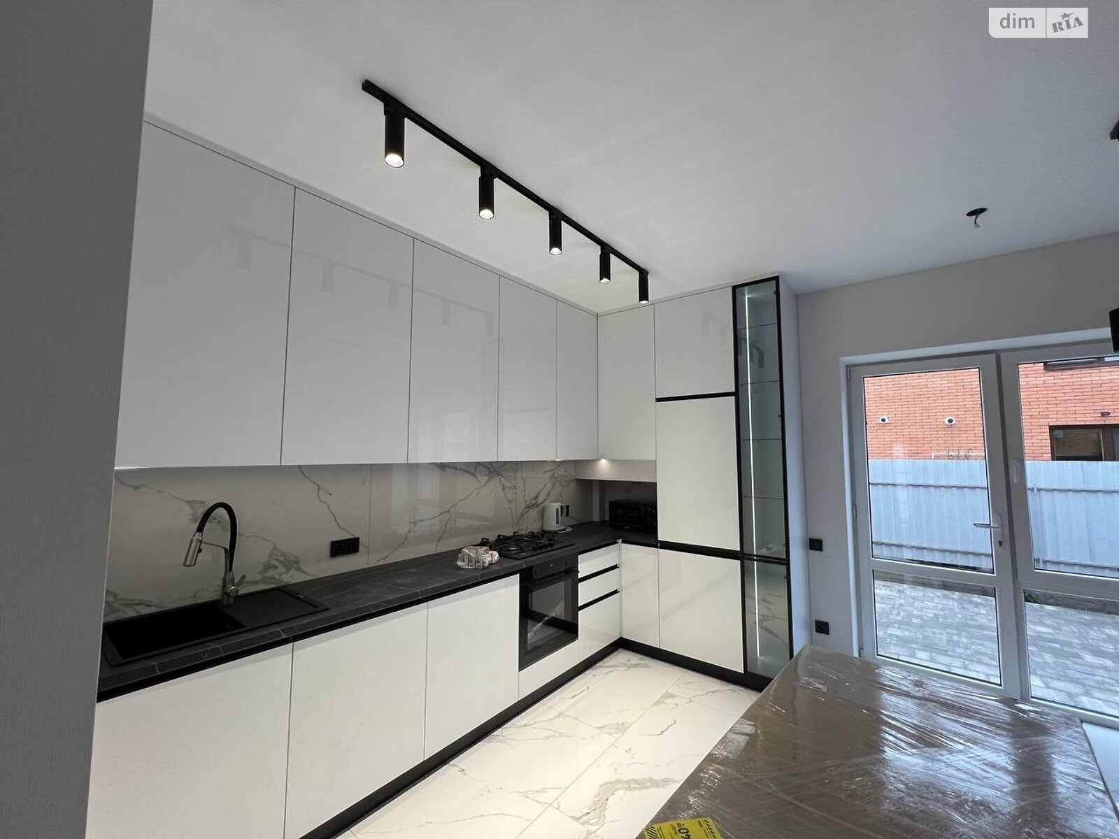 двоповерховий таунхаус, 90 кв. м, кирпич. Здається помісячно в Агрономічному фото 1 двоповерховий таунхаус, 90 кв. м, кирпич. Здається помісячно в Агрономічному фото 1