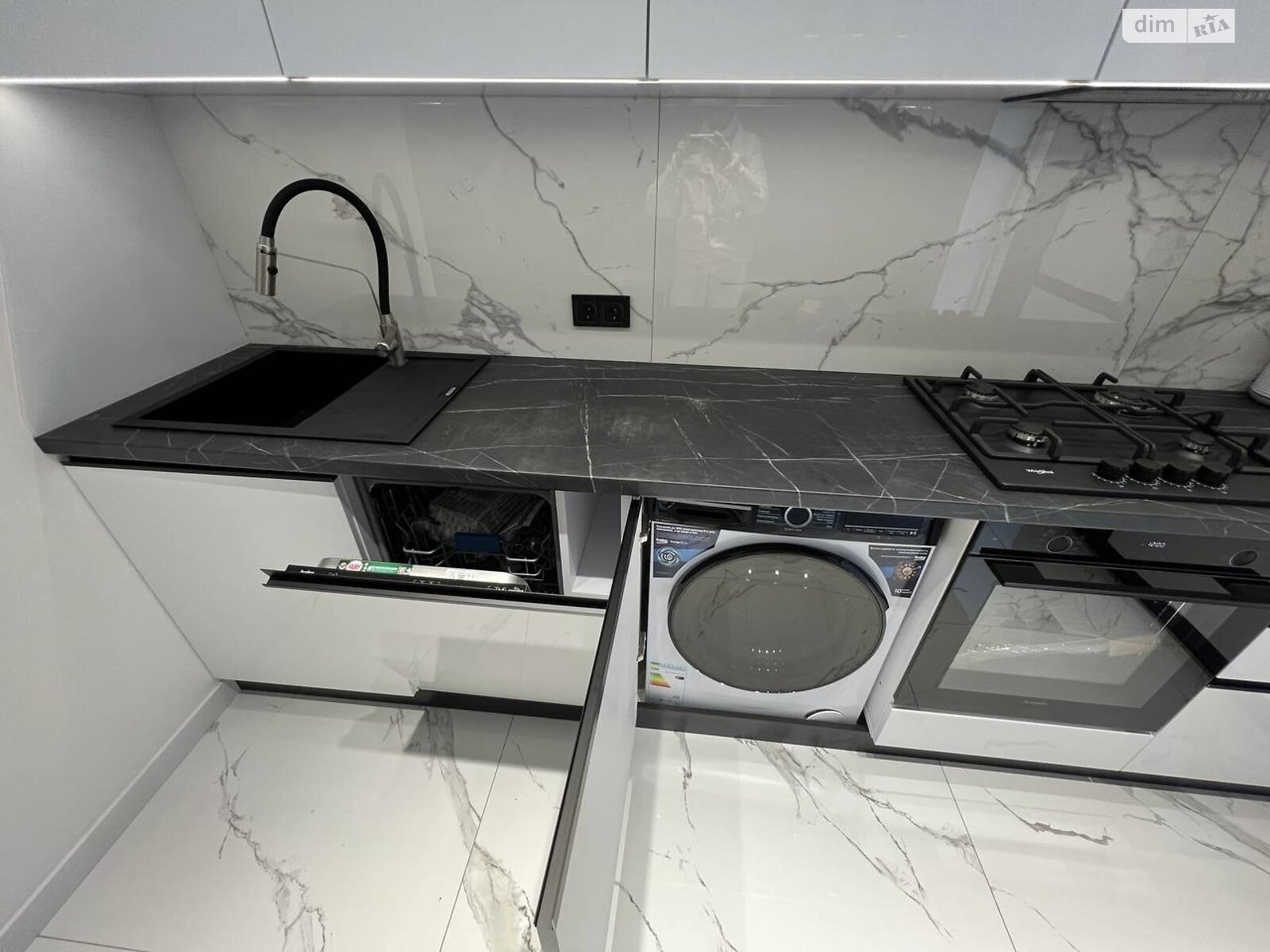 двоповерховий таунхаус, 90 кв. м, кирпич. Здається помісячно в Агрономічному фото 1 двоповерховий таунхаус, 90 кв. м, кирпич. Здається помісячно в Агрономічному фото 1