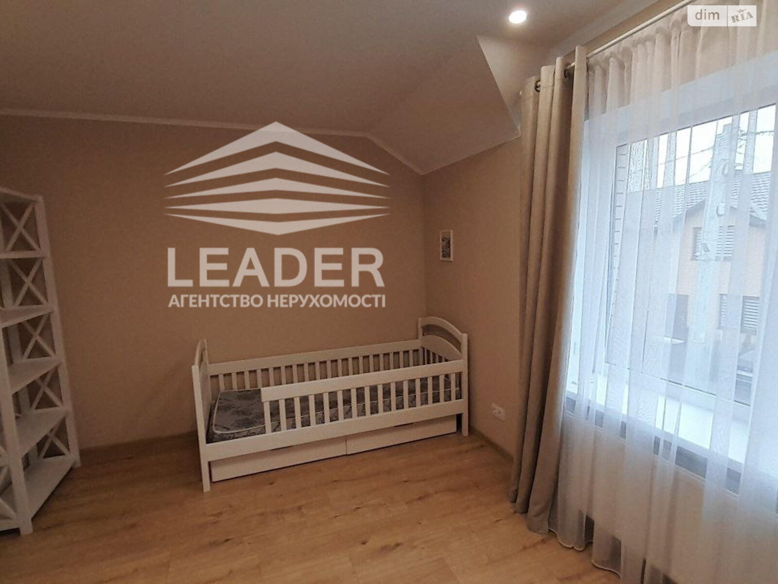 двухэтажный таунхаус, 90 кв. м, кирпич. Сдается помесячно в Агрономичном фото 1