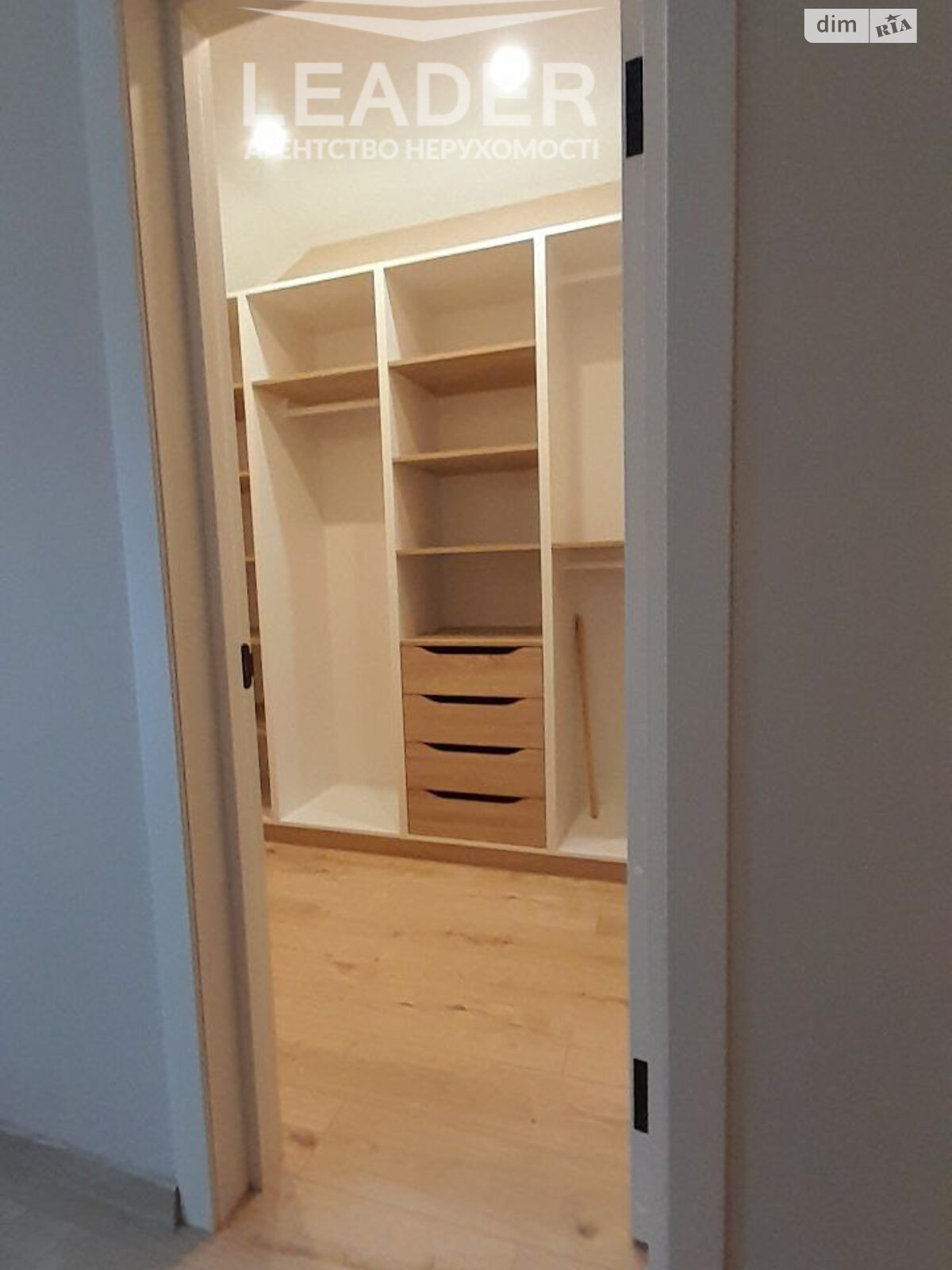 двухэтажный таунхаус, 90 кв. м, кирпич. Сдается помесячно в Агрономичном фото 1