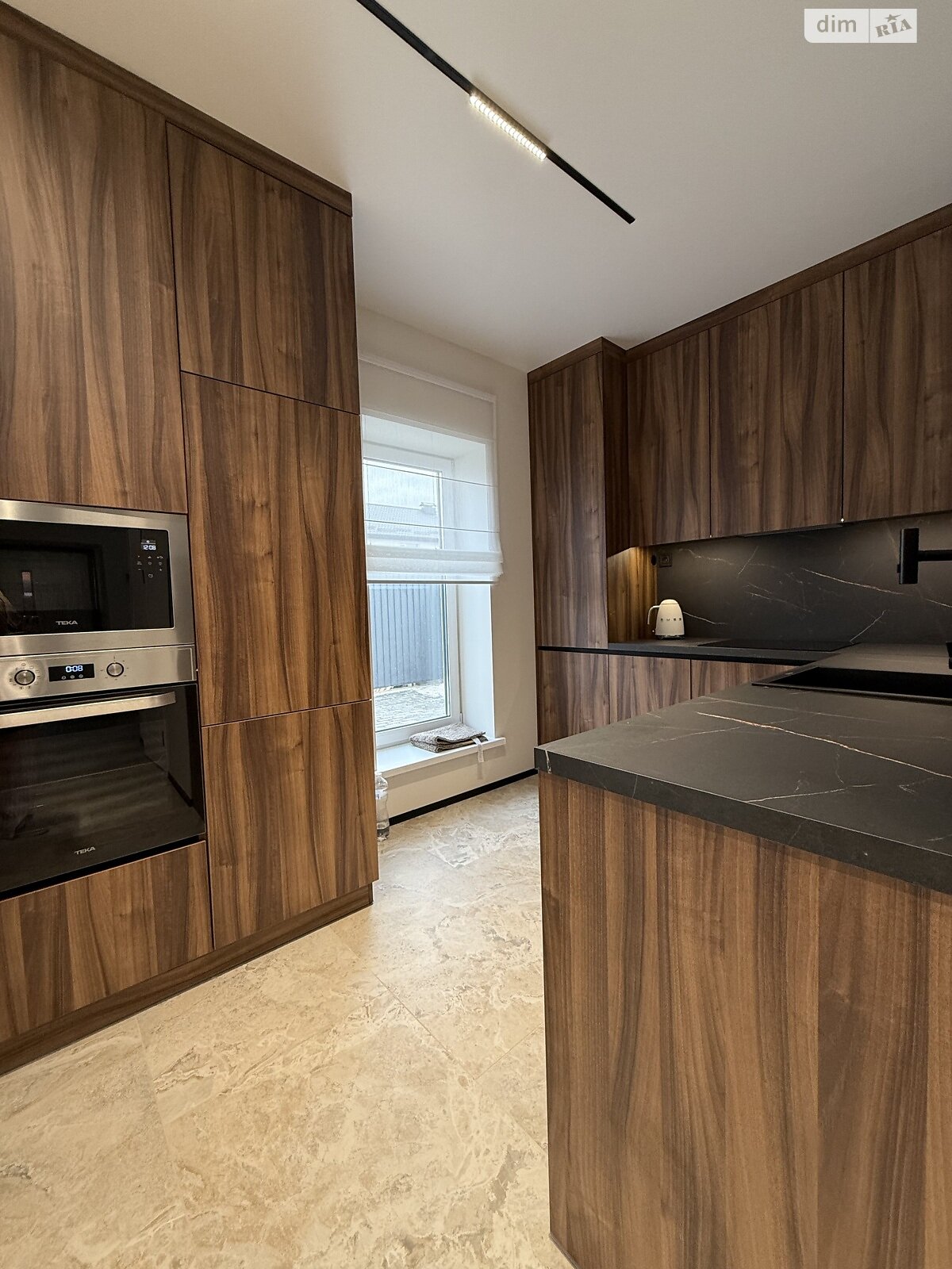 двухэтажный таунхаус, 90 кв. м, кирпич. Сдается помесячно в Агрономичном фото 1 двухэтажный таунхаус, 90 кв. м, кирпич. Сдается помесячно в Агрономичном фото 1