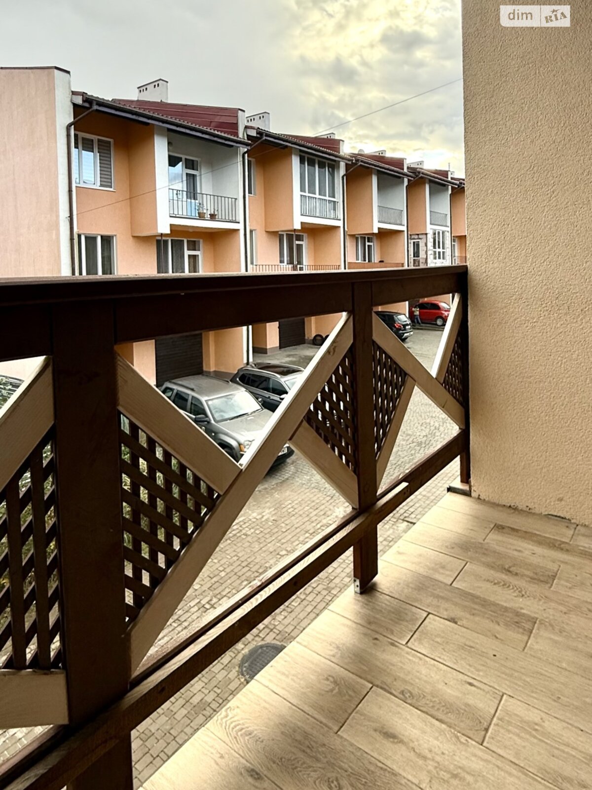 двоповерховий таунхаус, 170 кв. м, цегла. Здається помісячно в Брюховичах фото 1