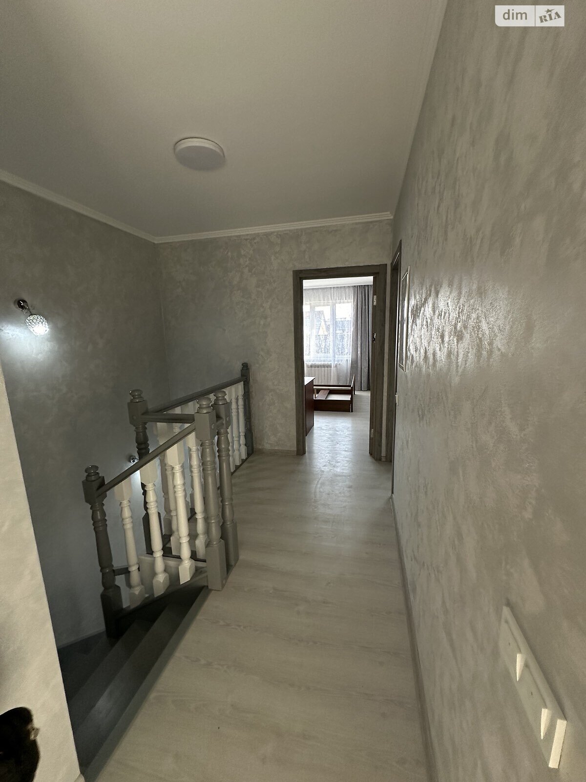 двухэтажный таунхаус, 160 кв. м, кирпич. Сдается помесячно в Черновцах, в районе Проспект фото 1 двухэтажный таунхаус, 160 кв. м, кирпич. Сдается помесячно в Черновцах, в районе Проспект фото 1