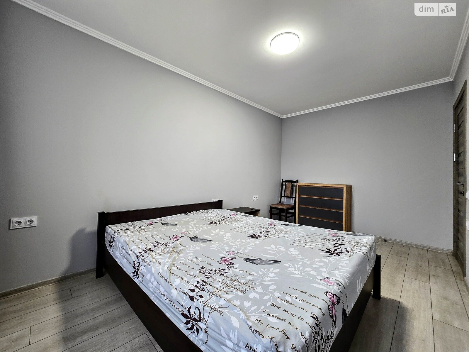 двоповерховий таунхаус, 140 кв. м, цегла. Здається помісячно в Чернівцях, в районі Проспект фото 1 двопроверховий таунхаус, 140 кв. м, цегла. Здається помісячно в Чернівцях, в районі Проспект фото 1