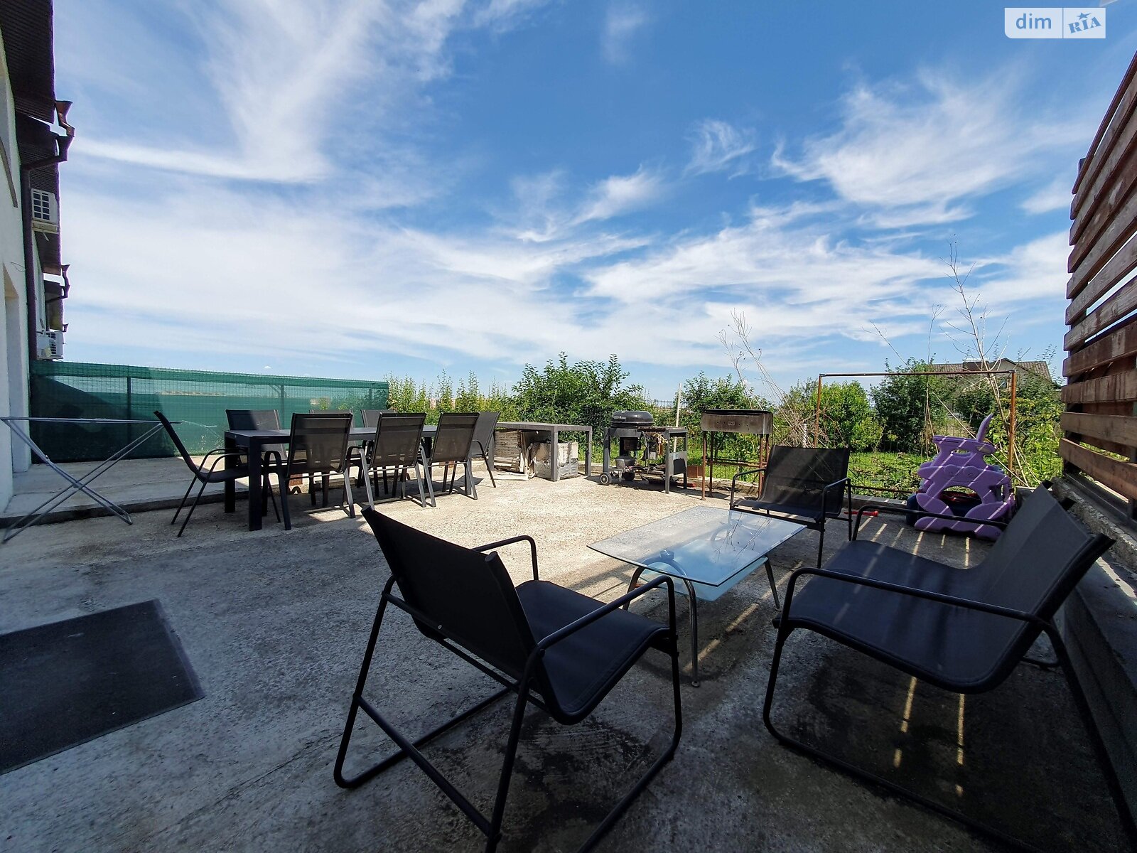 двопроверховий таунхаус, 106 кв. м, цегла. Здається помісячно в Чернівцях, в районі Сторожинецька фото 1