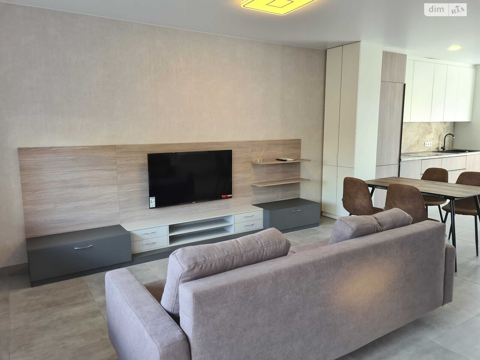 двопроверховий таунхаус, 70 кв. м, кирпич. Здається помісячно в Дніпрі, в районі Єврейська слобода фото 1