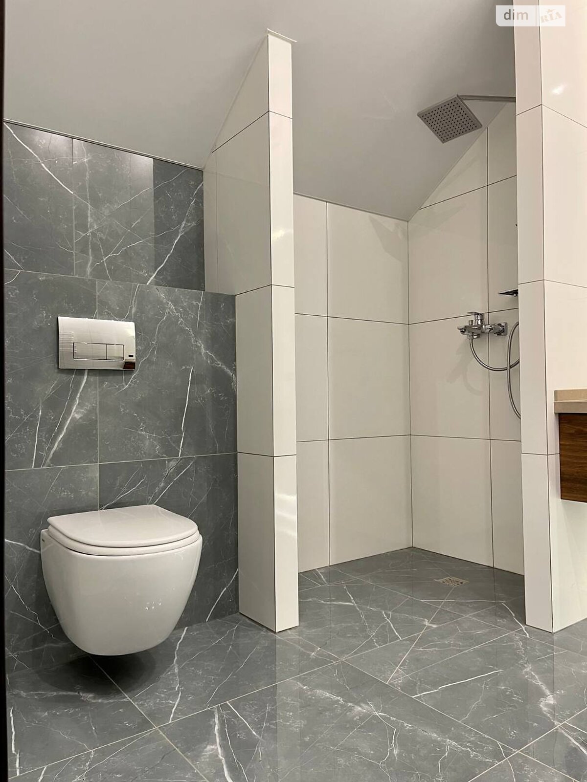 двухэтажный таунхаус, 120 кв. м, кирпич. Сдается помесячно в Днепре, в районе Подстанция фото 1