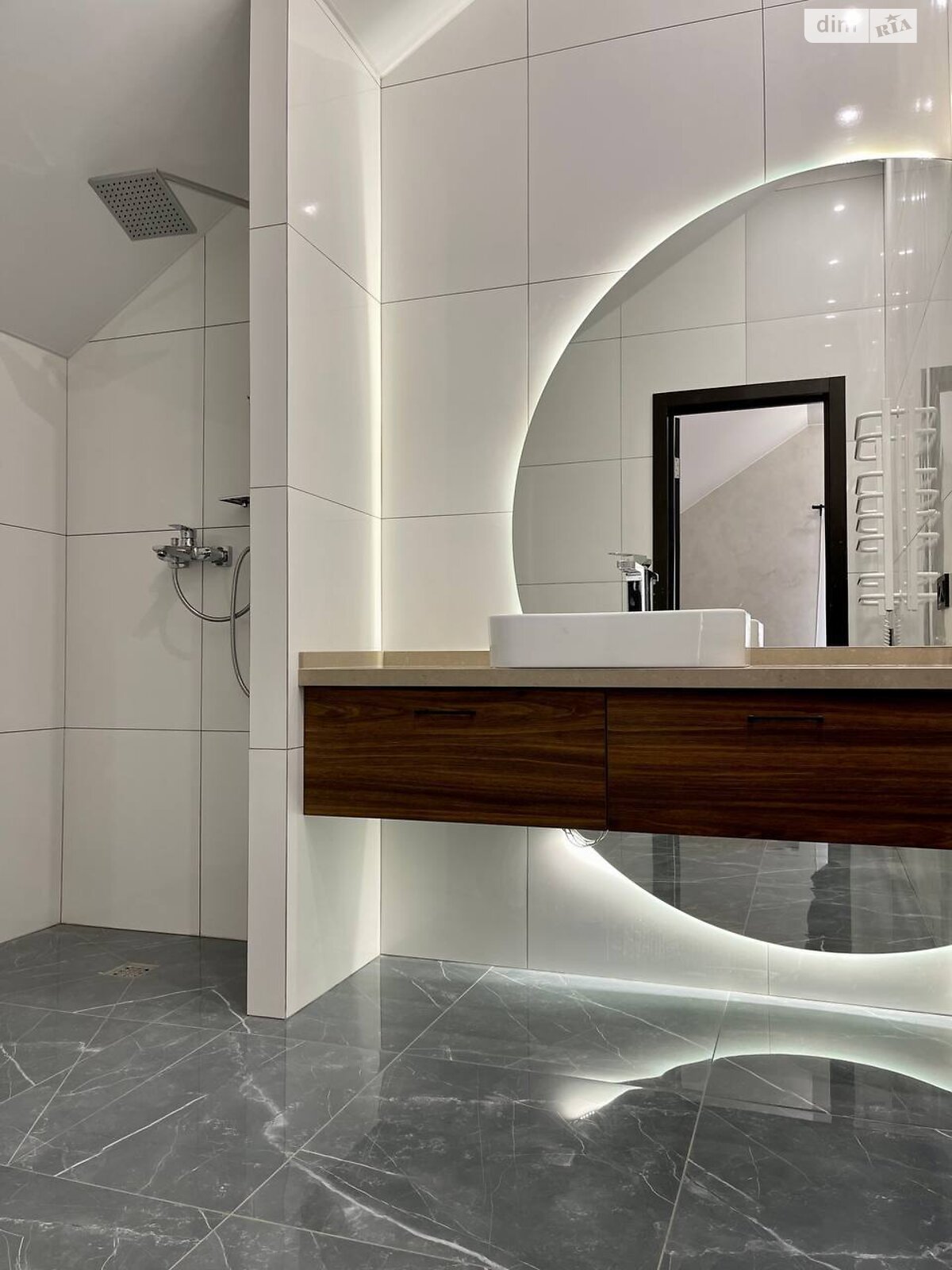 двухэтажный таунхаус, 120 кв. м, кирпич. Сдается помесячно в Днепре, в районе Подстанция фото 1