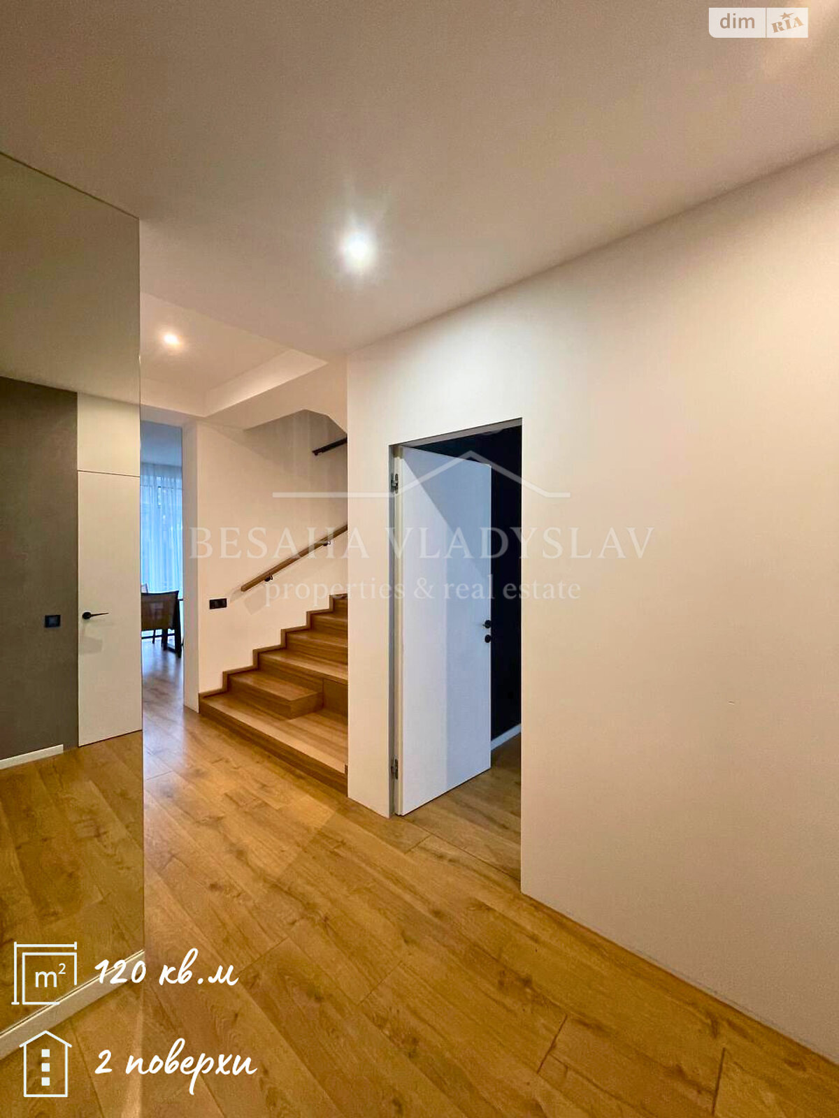 двухэтажный таунхаус, 120 кв. м, кирпич. Сдается помесячно в Днепре, в районе Самарский фото 1