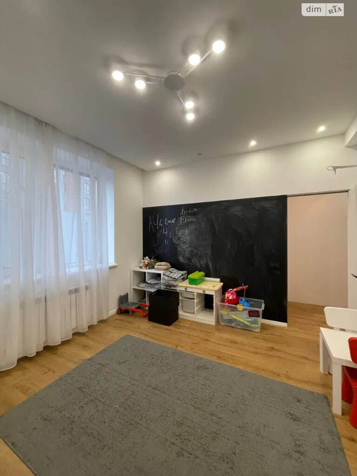 двухэтажный таунхаус, 124 кв. м, кирпич. Сдается помесячно в Днепре, в районе Самарский фото 1