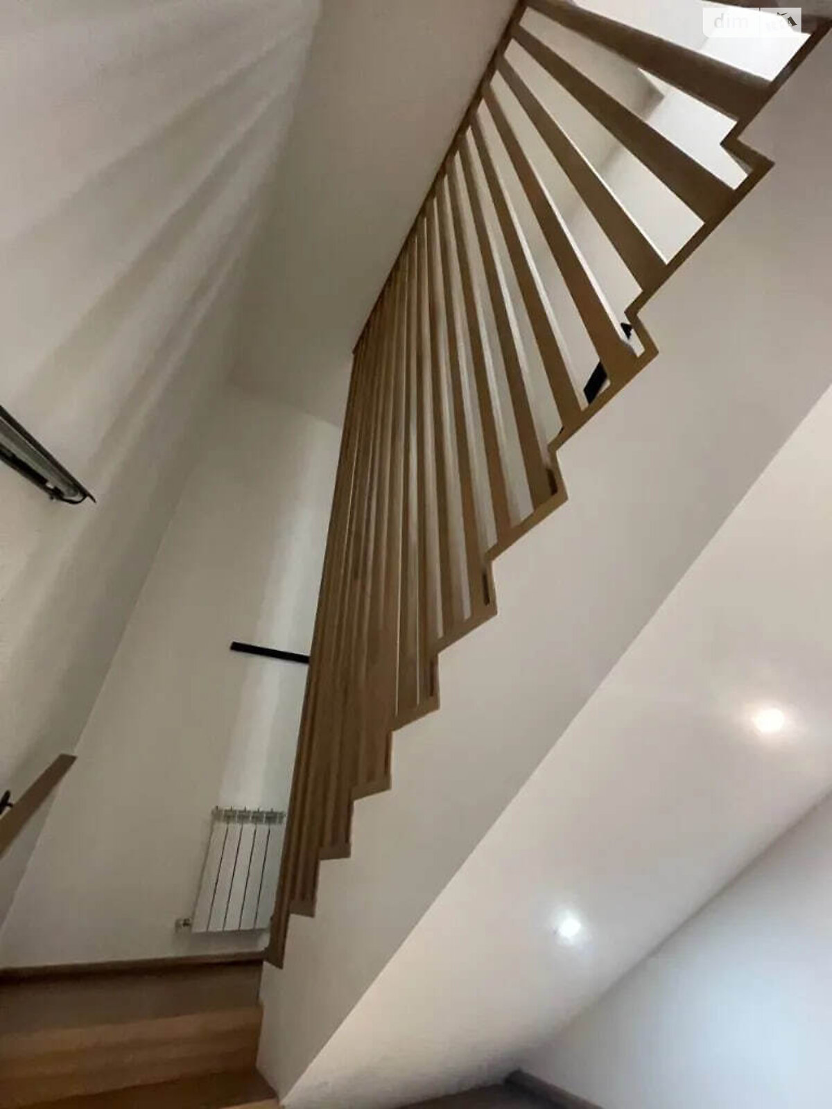 двухэтажный таунхаус, 124 кв. м, кирпич. Сдается помесячно в Днепре, в районе Самарский фото 1