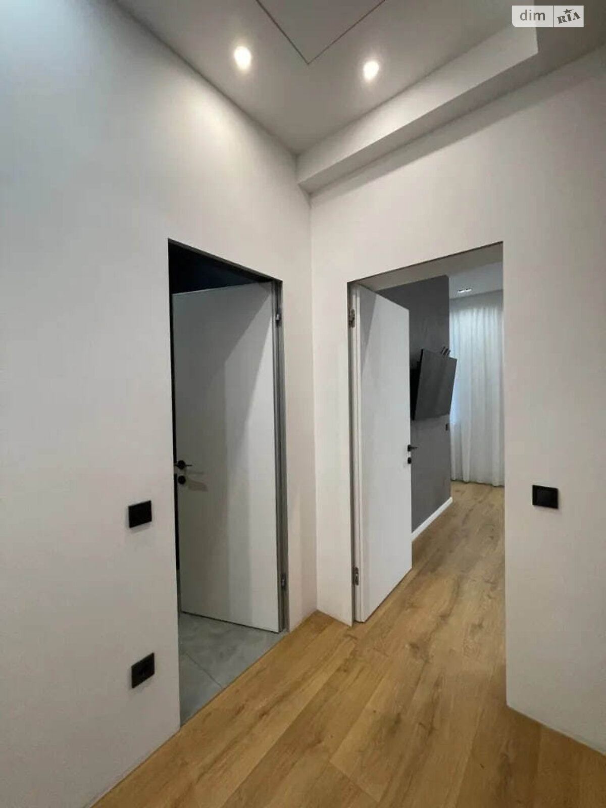 двухэтажный таунхаус, 124 кв. м, кирпич. Сдается помесячно в Днепре, в районе Самарский фото 1