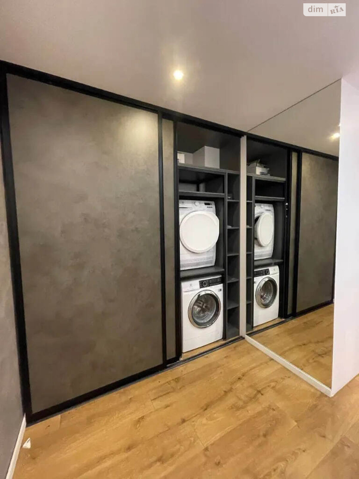 двухэтажный таунхаус, 124 кв. м, кирпич. Сдается помесячно в Днепре, в районе Самарский фото 1