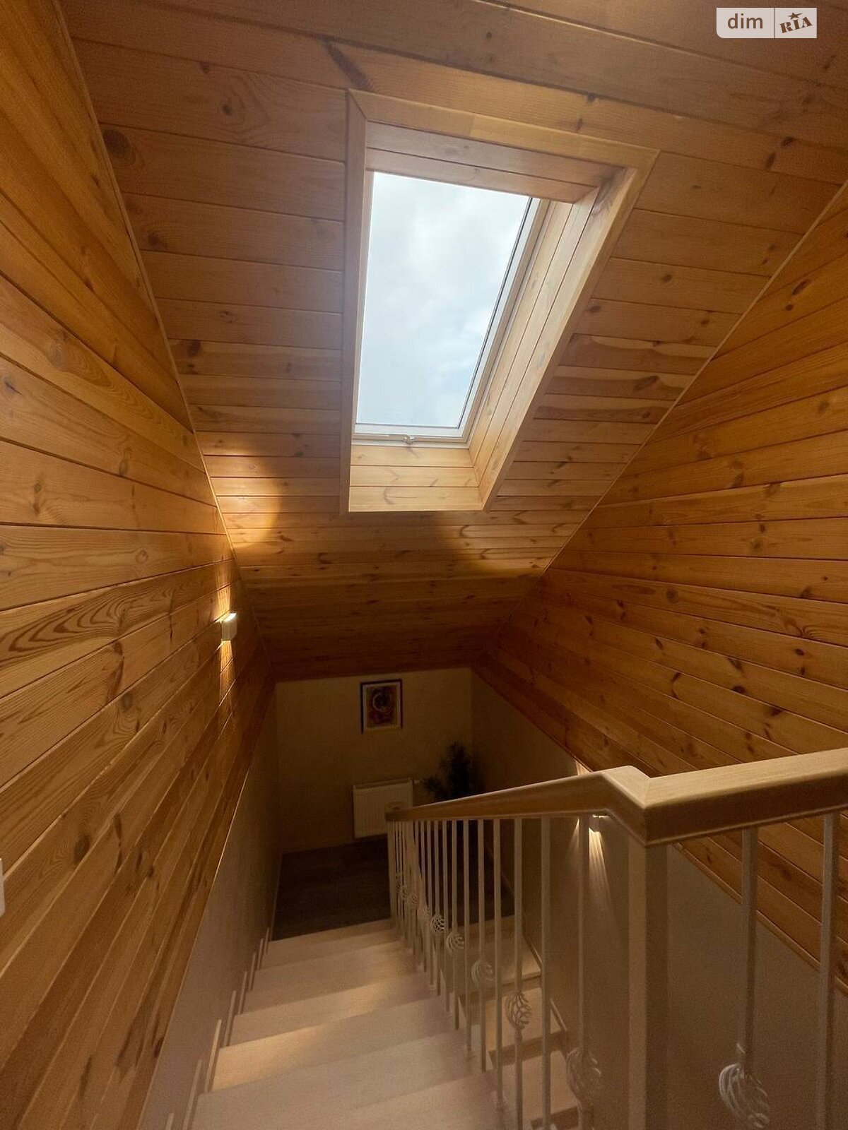 трехэтажный таунхаус, 206 кв. м, кирпич. Сдается помесячно в Днепре, в районе Самарский фото 1 трехэтажный таунхаус, 206 кв. м, кирпич. Сдается помесячно в Днепре, в районе Самарский фото 1