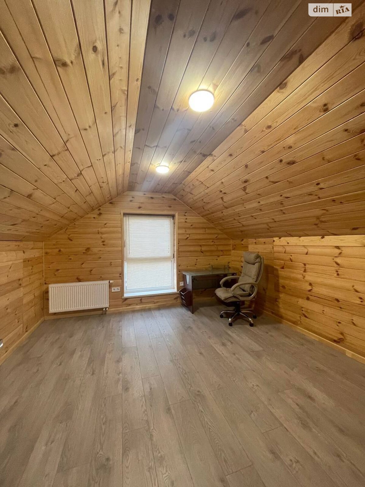 трехэтажный таунхаус, 206 кв. м, кирпич. Сдается помесячно в Днепре, в районе Самарский фото 1 трехэтажный таунхаус, 206 кв. м, кирпич. Сдается помесячно в Днепре, в районе Самарский фото 1