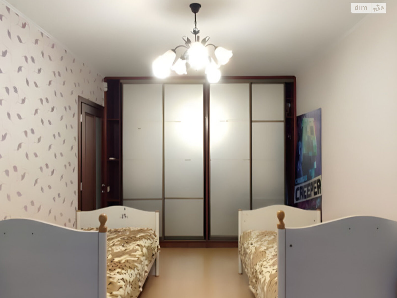 двухэтажный таунхаус, 150 кв. м, кирпич. Сдается помесячно в Фонтанке фото 1 двухэтажный таунхаус, 150 кв. м, кирпич. Сдается помесячно в Фонтанке фото 1