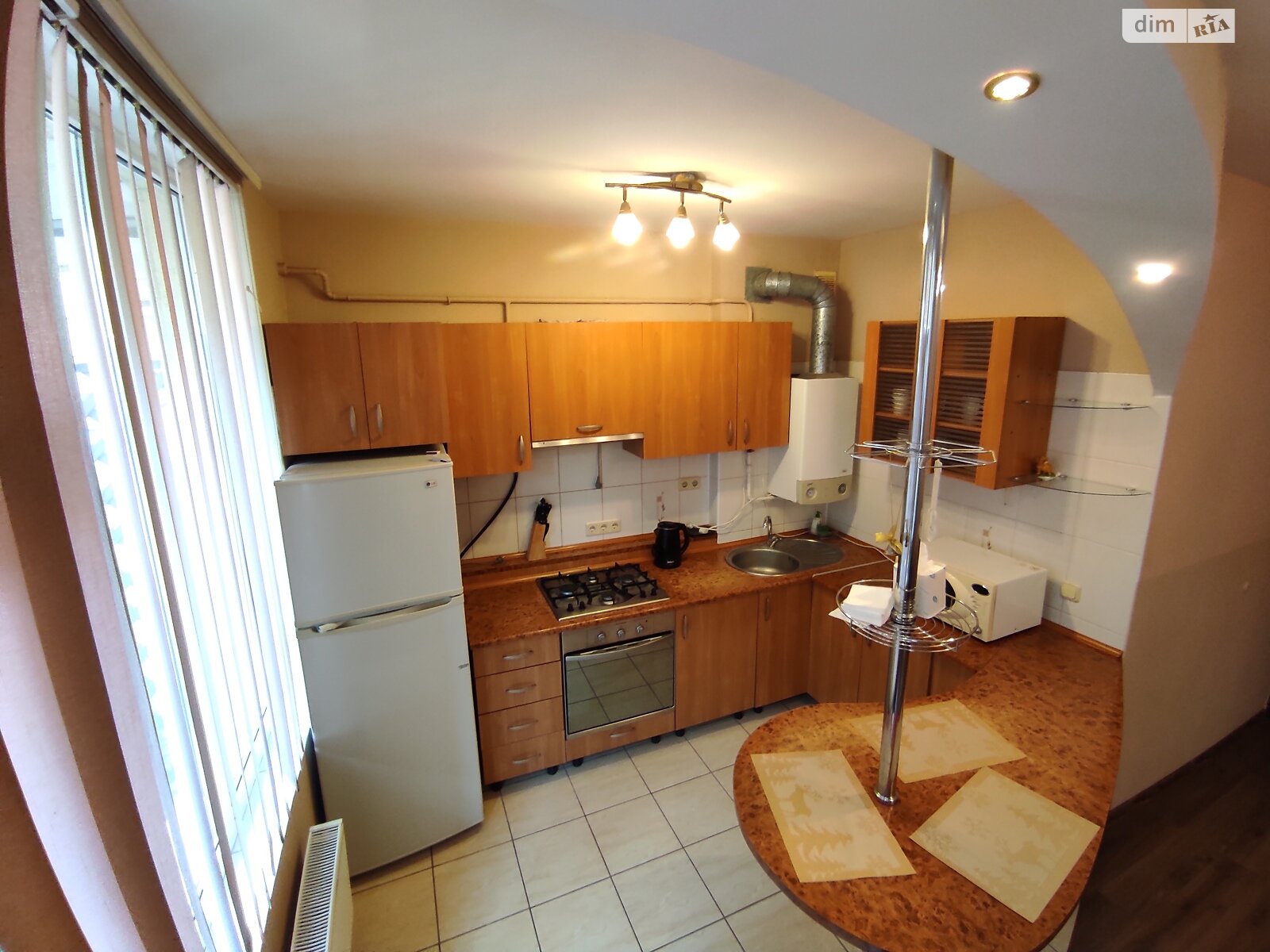 двухэтажный таунхаус, 116 кв. м, монолит. Сдается помесячно в Фонтанке фото 1 двухэтажный таунхаус, 116 кв. м, монолит. Сдается помесячно в Фонтанке фото 1