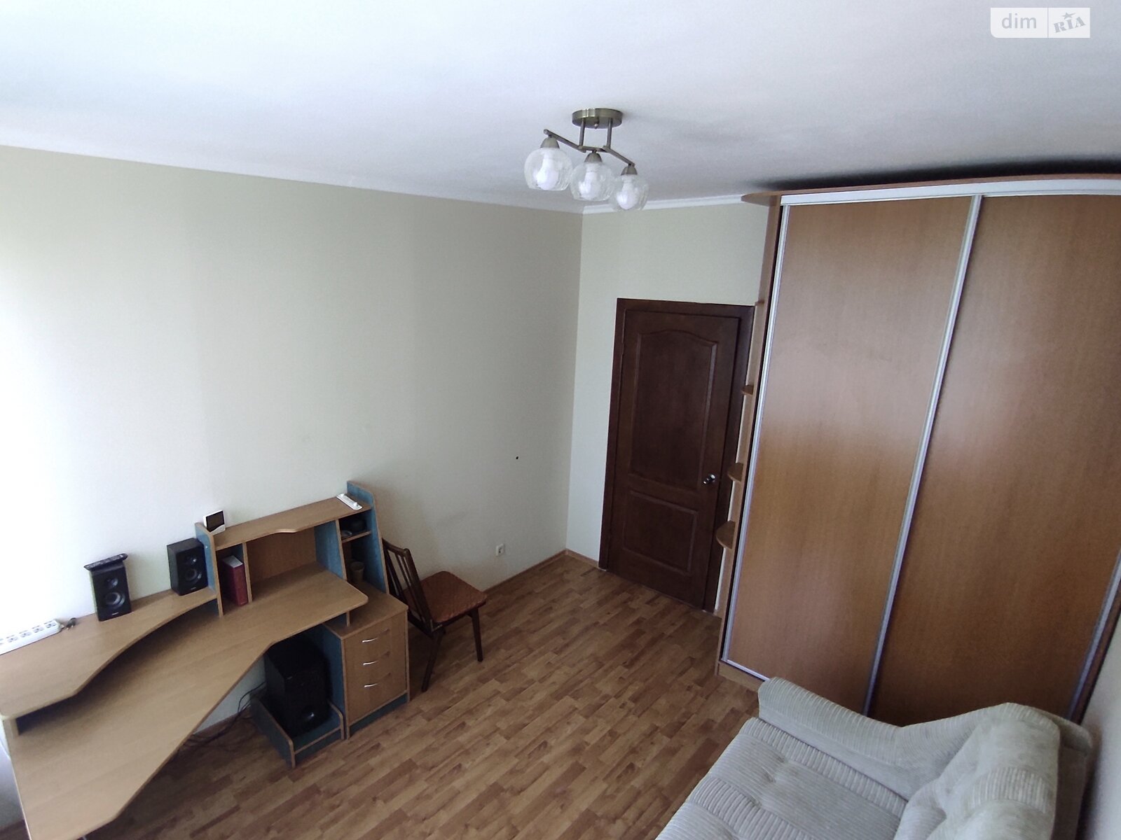 двухэтажный таунхаус, 116 кв. м, монолит. Сдается помесячно в Фонтанке фото 1 двухэтажный таунхаус, 116 кв. м, монолит. Сдается помесячно в Фонтанке фото 1