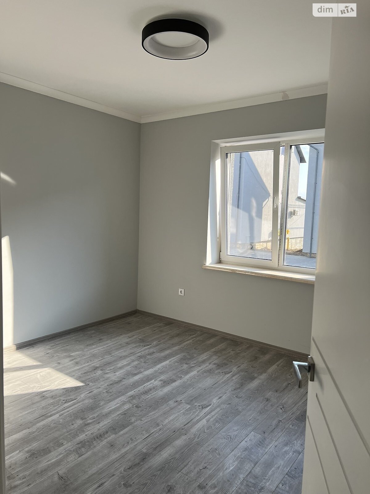 трехэтажный таунхаус, 140 кв. м, кирпич. Сдается помесячно в Годилове фото 1 трехэтажный таунхаус, 140 кв. м, кирпич. Сдается помесячно в Годилове фото 1