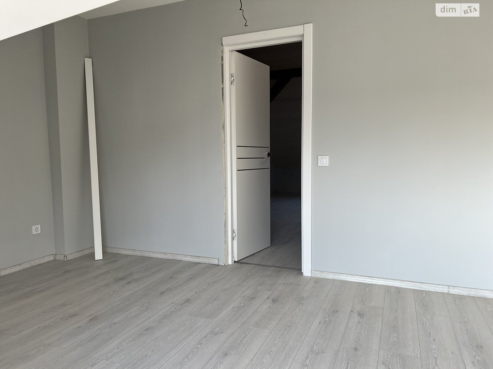 трехэтажный таунхаус, 140 кв. м, кирпич. Сдается помесячно в Годилове фото 1 трехэтажный таунхаус, 140 кв. м, кирпич. Сдается помесячно в Годилове фото 1