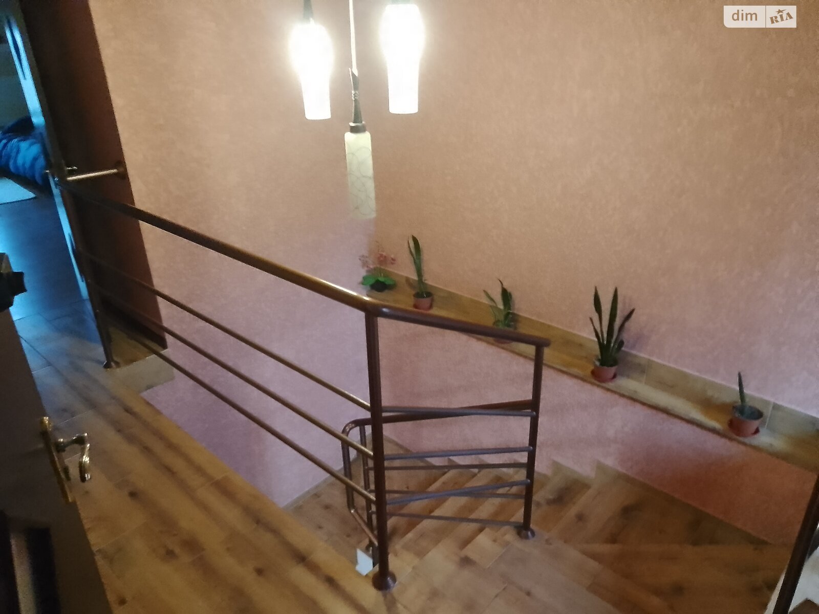 трипроверховий таунхаус, 210 кв. м, цегла. Здається помісячно в Хмельницькому, в районі Лезневе фото 1