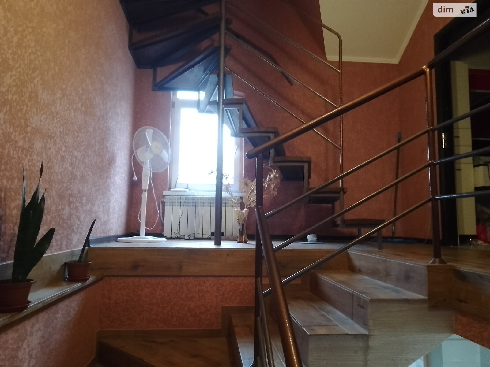 трипроверховий таунхаус, 210 кв. м, цегла. Здається помісячно в Хмельницькому, в районі Лезневе фото 1