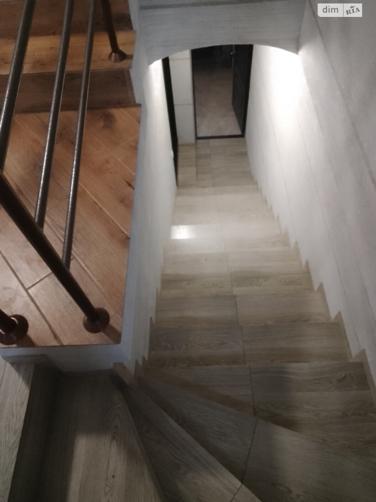 трипроверховий таунхаус, 210 кв. м, цегла. Здається помісячно в Хмельницькому, в районі Лезневе фото 1