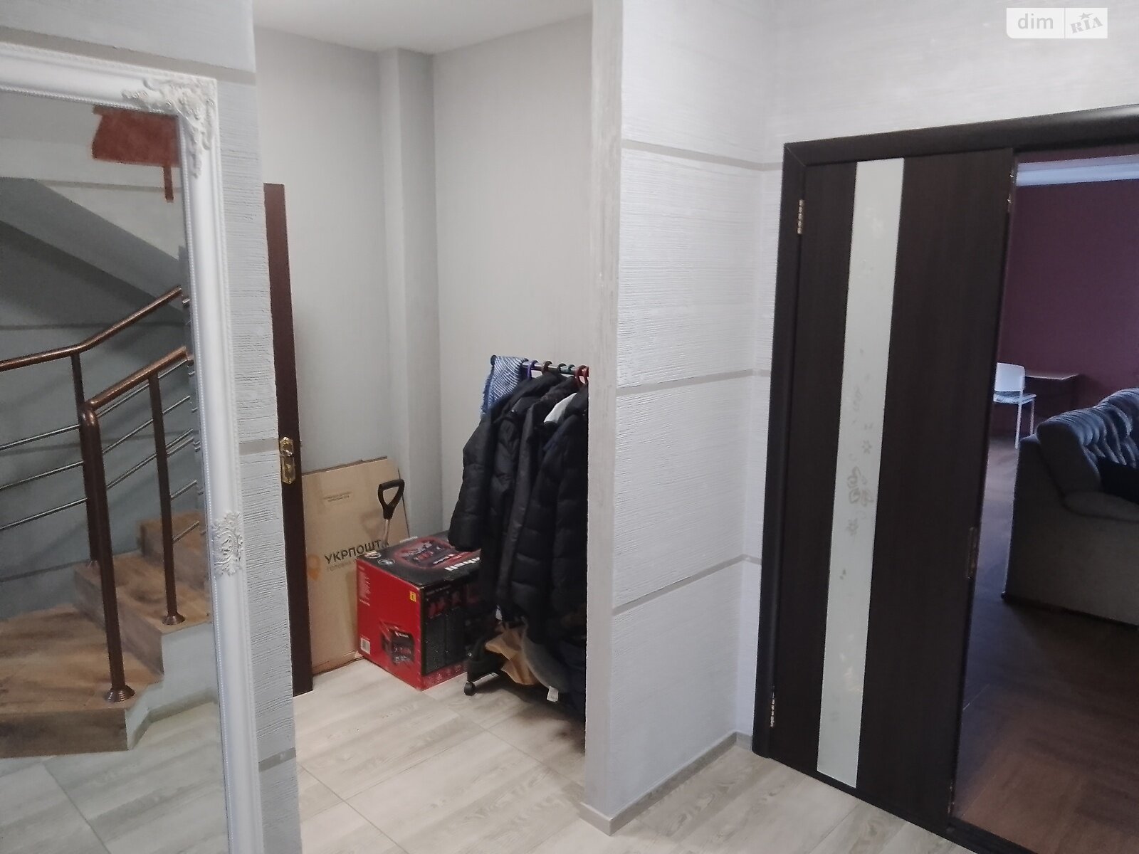 трипроверховий таунхаус, 210 кв. м, цегла. Здається помісячно в Хмельницькому, в районі Лезневе фото 1